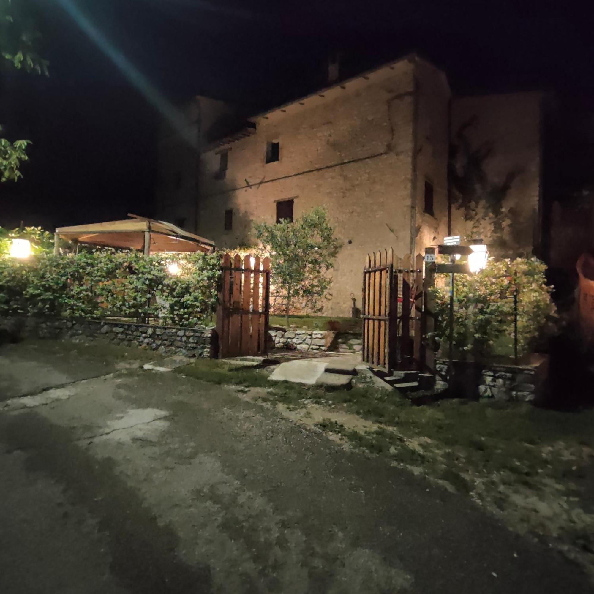 Umbria Valnerina , Il Tartuffo, Near Spoleto Leilighet Scheggino Eksteriør bilde